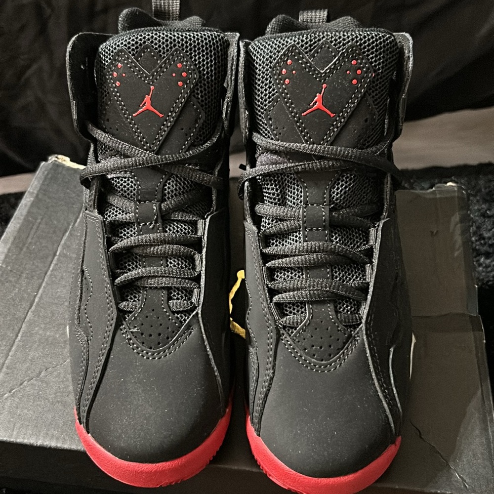 New Jordan True Flight Black/Gym Red-Metallic Silver